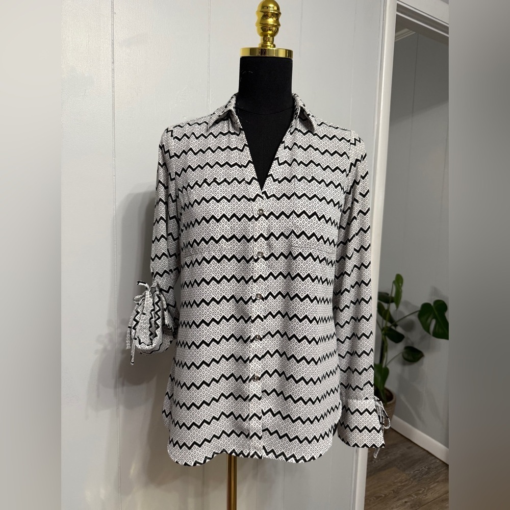 #5)  Candie's Monochrome Zigzag  blouse with string ties up sleeves